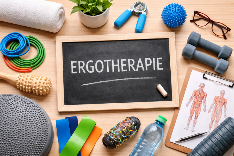 Symbolbild Ergotherapie in der Rehabilitation – KI-generiert